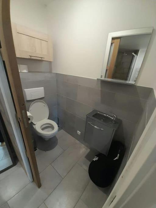 Appartement Spacieux &Tres Calme. Spacious & Very Quiet Apartment. Карос Екстериор снимка