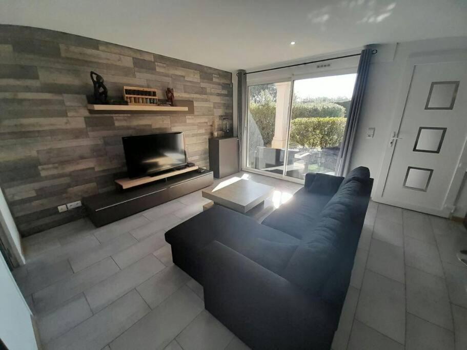 Appartement Spacieux &Tres Calme. Spacious & Very Quiet Apartment. Карос Екстериор снимка