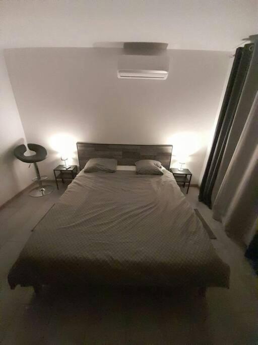 Appartement Spacieux &Tres Calme. Spacious & Very Quiet Apartment. Карос Екстериор снимка